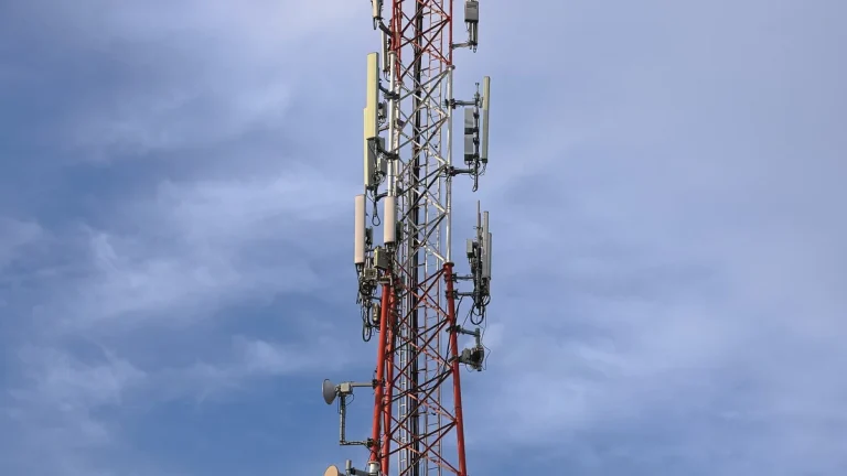 Chinese Phones in the US: Bands, IMEI, and VoLTE Checklist