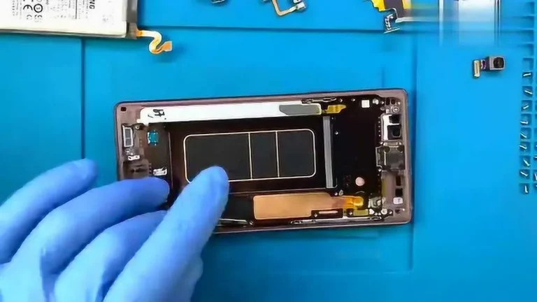 Your Chinese Phone’s Warranty Stops at the Border